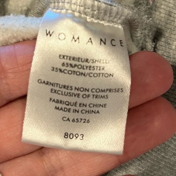 ❣️ WOMANCE Sweatshirt 2X – Grey with Red Heart - Picture 3 of 8